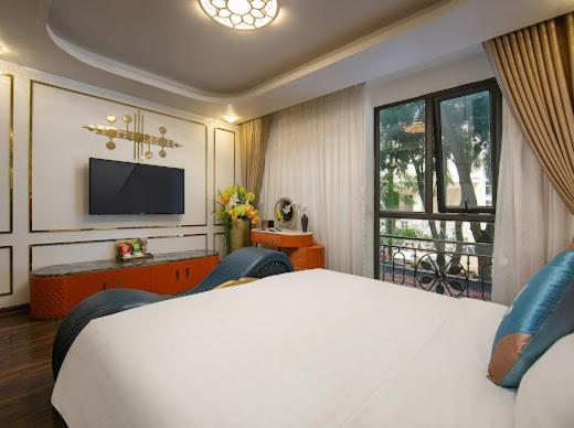 Bao Ngoc Linh đàm 4* Hà Nội